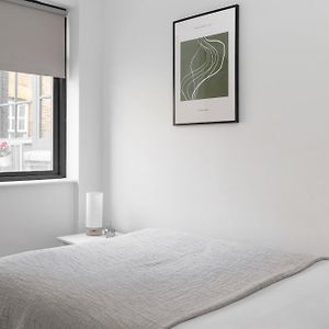Appartement à 3 Chambres à Coucher