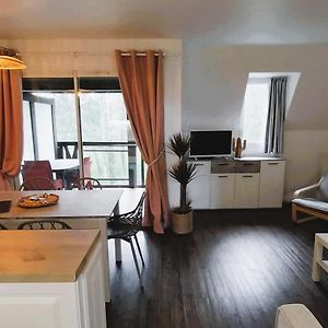 Appartement à 2 Chambres à Coucher