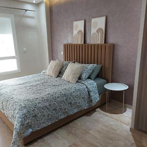 Appartement à 3 Chambres à Coucher