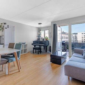 Appartement à 2 Chambres à Coucher