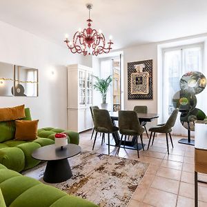 Appartement à 2 Chambres à Coucher