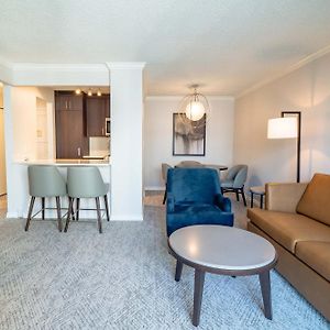 La Grande Residence At The Sutton Place Hotel