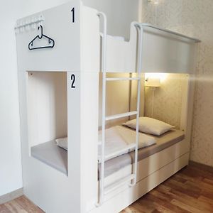 Dormitory Room Mixed