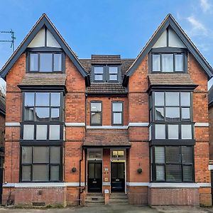 Sapphire Suite Moseley Mews, Birmingham By Staystaycations