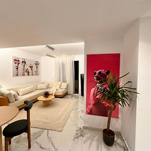 Noon Apartments