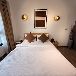 Suite à 3 Chambres à Coucher