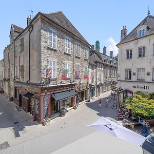Appartement à 2 Chambres à Coucher