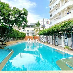 Baan Klang Condo Hotel Hua Hin