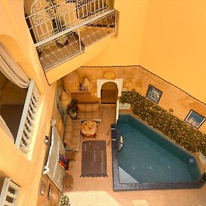 Riad Sanwa