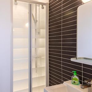Pied-A-Terre Near Bastille & Voltaire Paris 11Th