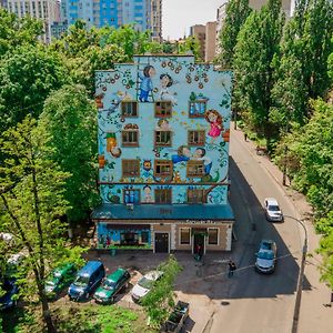 Bogdanov Yar Hotel