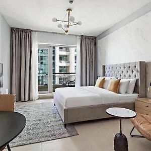 Silkhaus Spacious Studio In Boulevard Central With Gym & Pool