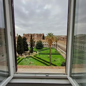 Camera X2 Con Magnifica Vista Sul Chiostro Di Michelangelo E Le Terme Di Diocleziano
