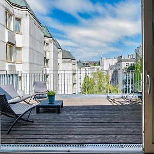 Amazing Terrace, Close To Viennas Biggest Shopping Street