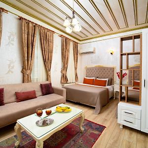 Alhambra Apart Hotel