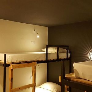 Chambre Juste Pour Femmes Dortoir