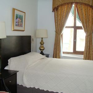 Chambre Lit Queen-Size