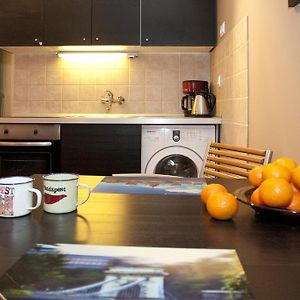 Gloria Apartment