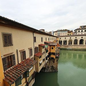 Ponte Vecchio Unique