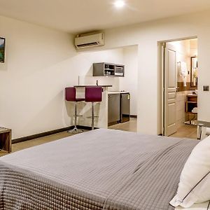 Studio Standarde Lit King-Size