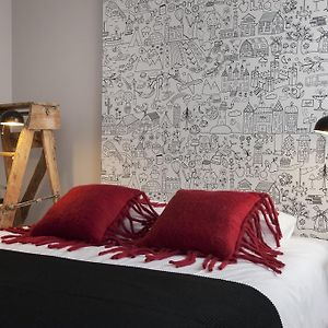 Appartement à 2 Chambres à Coucher