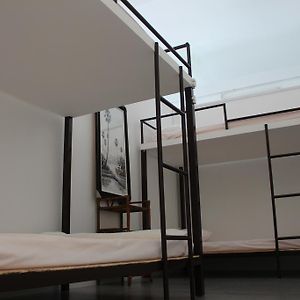 Dormitory Room Mixed