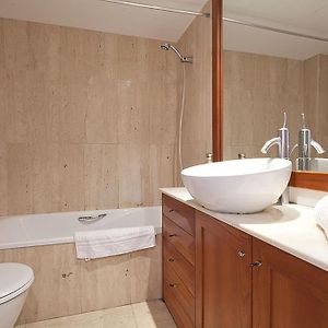 Appartement à 3 Chambres à Coucher