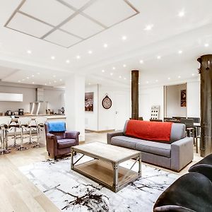 Just Renovated 138M2 On The Seine