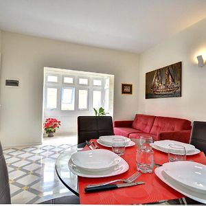 Valletta Central Apartment