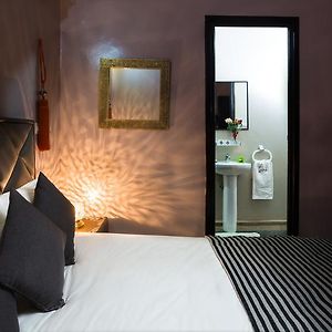 Chambre Standarde Lit King-Size