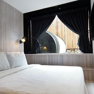 Chambre Lit Queen-Size