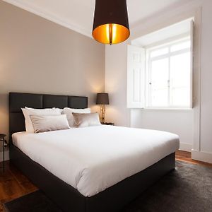 Appartement à 3 Chambres à Coucher
