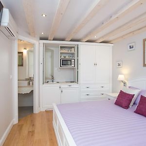 Studio de Luxe Lit King-Size au Premier Étage