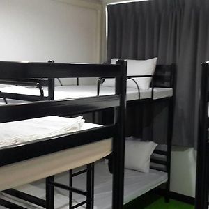 Chambre Juste Pour Femmes Dortoir