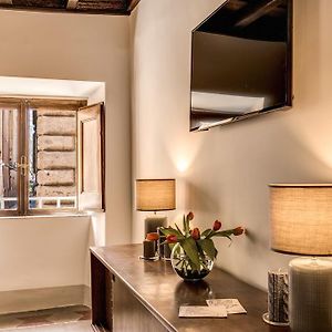 Comfort  One-Bedroom Separate Building Apartment