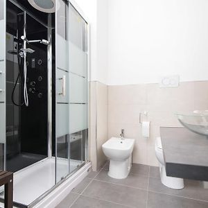 Appartement à 3 Chambres à Coucher