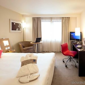 Chambre Exécutive Lit Queen-Size