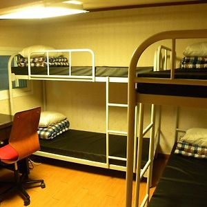Dormitory Room Mixed