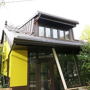 Bungalow