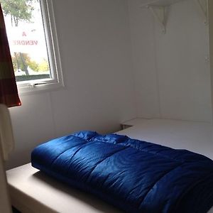 Mobile Home à 3 Chambres à Coucher