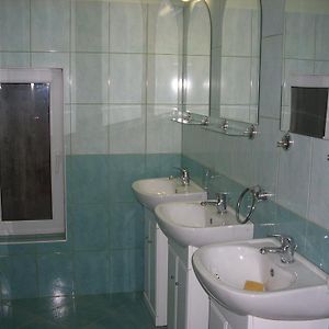 Dormitory Room Mixed