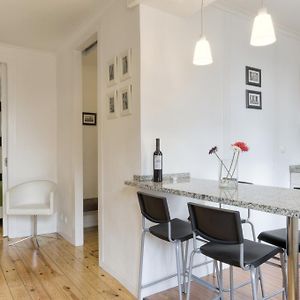 Appartement à 2 Chambres à Coucher