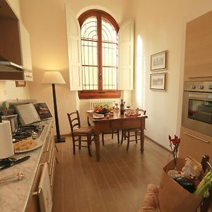 Mdr Numbersix Suites