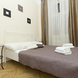 Chambre Standarde Lit King-Size