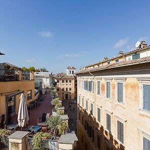 Trevi Charming Penthouse