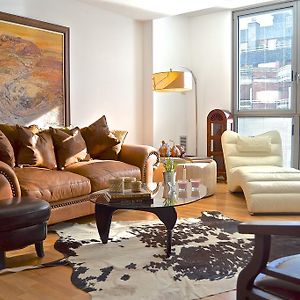 Appartement à 2 Chambres à Coucher