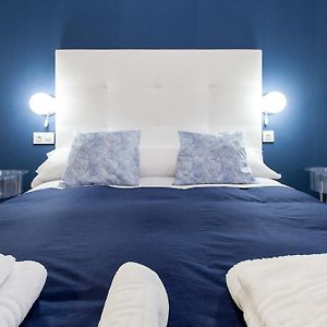 Appartement à 3 Chambres à Coucher