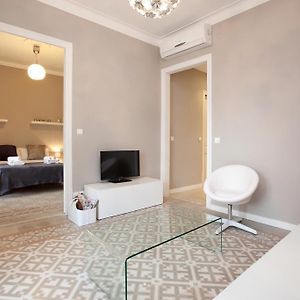 Appartement à 3 Chambres à Coucher