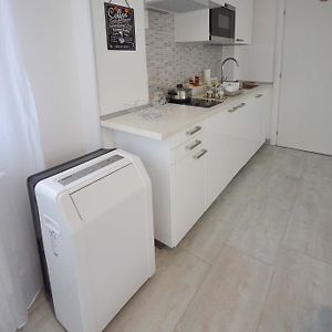 4-Tourist House Bologna-Studio