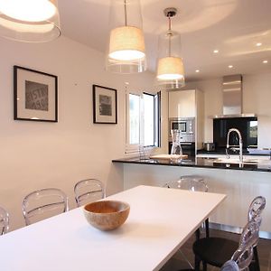 Appartement Supérieur à 3 Chambres à Coucher